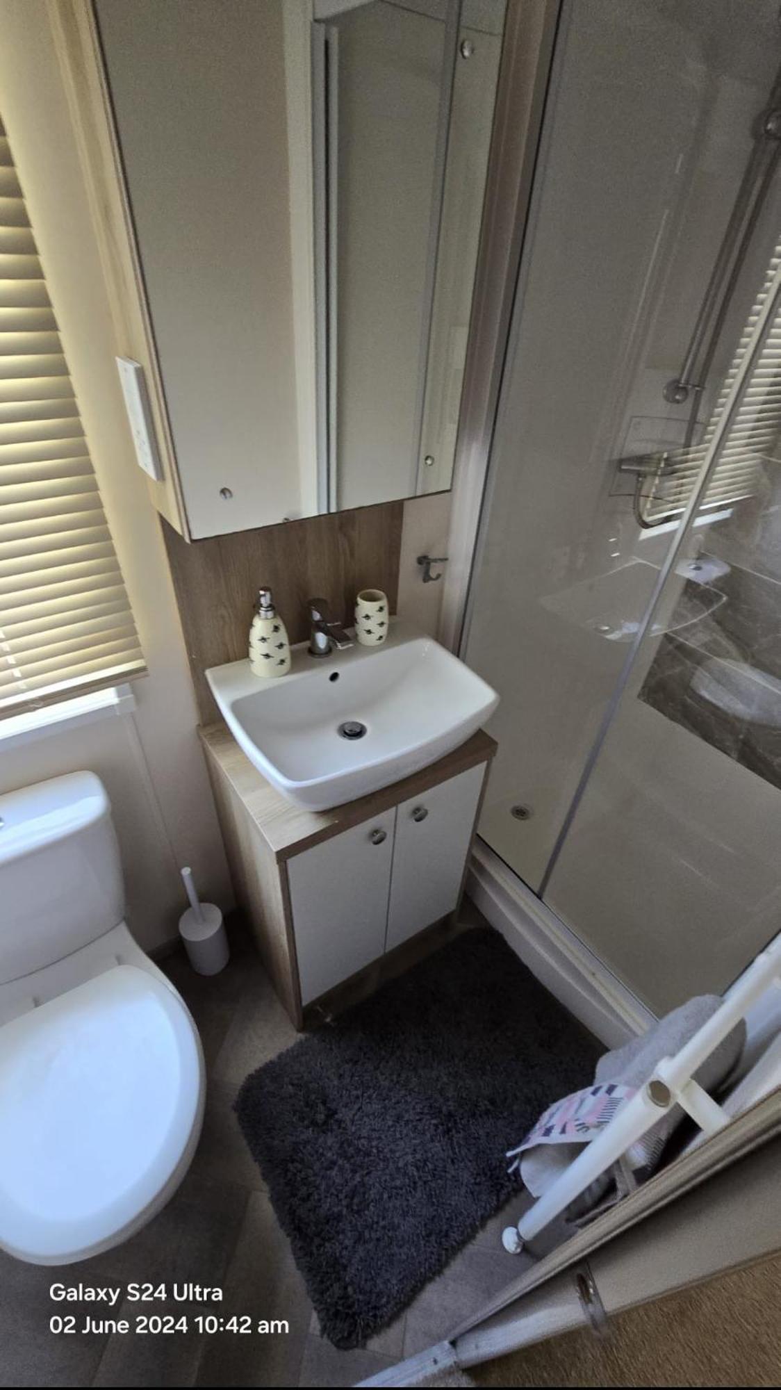 Luxury Lakeside Caravan With Hottub And Private Fishing Peg, Tattershall Lakes Exterior foto