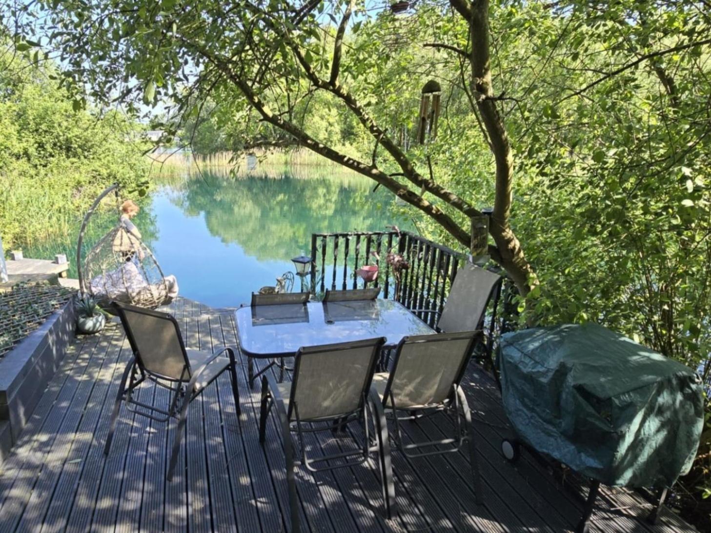 Luxury Lakeside Caravan With Hottub And Private Fishing Peg, Tattershall Lakes Exterior foto